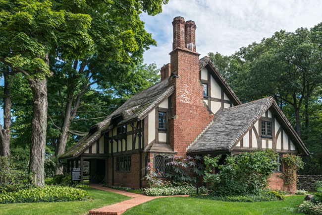 stan hywet hall essay stan hywet hall essay